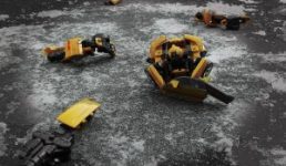 broken-toy-300x200 broken-toy-300x200